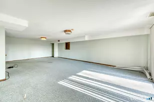 124 Skyview Dr, Cromwell, CT 06416 - Photo 33