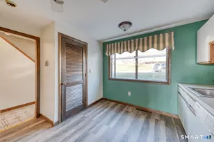 124 Skyview Dr, Cromwell, CT 06416 - Photo 7