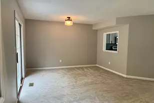 808 Fieldstone Ct, Colchester, CT 06415 - Photo 7