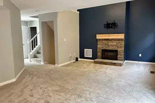 808 Fieldstone Ct, Colchester, CT 06415 - Photo 5