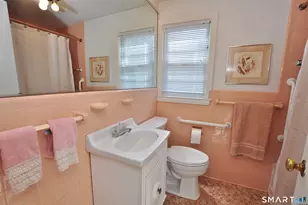 276 Westpoint Terr, West Hartford, CT 06107 - Photo 23