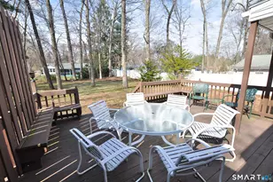 276 Westpoint Terr, West Hartford, CT 06107 - Photo 31