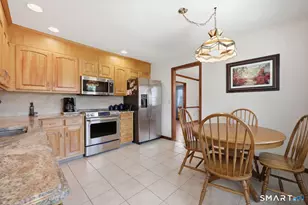 8 Merrill Rd, Norwalk, CT 06851 - Photo 7