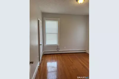 192 Russ Street #2nd Floor, Hartford, CT 06106 - Photo 13