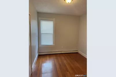 192 Russ Street #2nd Floor, Hartford, CT 06106 - Photo 9