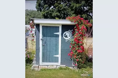 9 Warriner Avenue, Enfield, CT 06082 - Photo 21