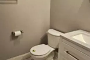 165 Towne House Rd, Hamden, CT 06514 - Photo 7