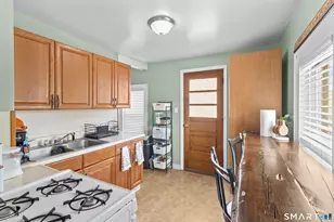 74 Woodbridge Ave, East Hartford, CT 06108 - Photo 5