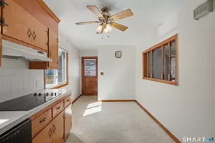 80 Roosevelt St Ext, New Haven, CT 06513 - Photo 11