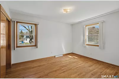 80 Roosevelt St Extension, New Haven, CT 06513 - Photo 17