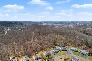 80 Roosevelt St Ext, New Haven, CT 06513 - Photo 29