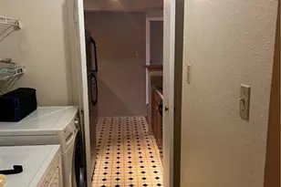 63 Leafwood Ln, Groton, CT 06340 - Photo 5