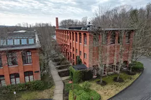 839 Main St, Torrington, CT 06790 - Photo 37