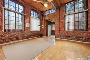 839 Main St, Torrington, CT 06790 - Photo 15