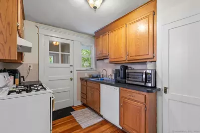 52 Augur Street, Hamden, CT 06517 - Photo 11