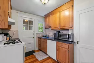 52 Augur St, Hamden, CT 06517 - Photo 11