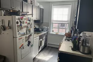 151 Cold Spring St, New Haven, CT 06511 - Photo 5