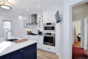 30 St George Ave, Stamford, CT 06905 - Photo 5