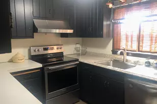 57 Vine St, New Britain, CT 06052 - Photo 7