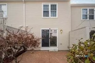 40 Deerwood Ln, Waterbury, CT 06704 - Photo 15