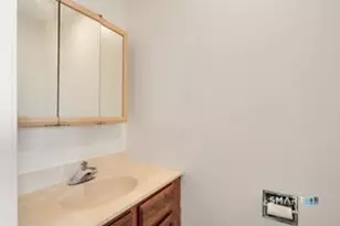 40 Deerwood Ln, Waterbury, CT 06704 - Photo 13