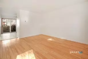 40 Deerwood Ln, Waterbury, CT 06704 - Photo 9