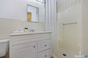 25 Fairland St, Stamford, CT 06905 - Photo 9