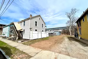 Portland St, Middletown, CT 06457 - Photo 11