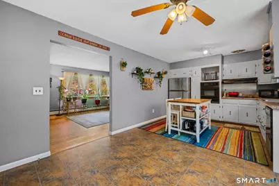 3 Mary Ann Drive, Danbury, CT 06811 - Photo 9