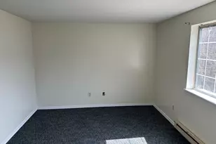 114 Bucks Hl Rd, Waterbury, CT 06704 - Photo 9