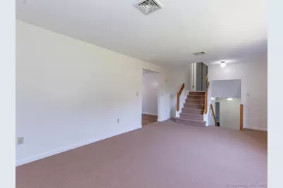 26 Woodside Drive, Farmington, CT 06085 - Photo 9