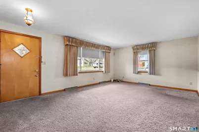 43 Childs Street, New Britain, CT 06051 - Photo 3