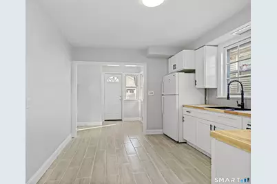 20 Cerretta Street, Stamford, CT 06907 - Photo 9