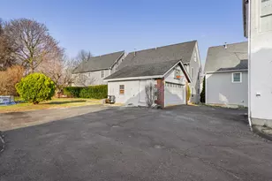 20 Cerretta St, Stamford, CT 06907 - Photo 5