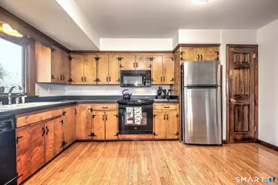 40 Church Street, Woodbury, CT 06798 - Photo 15