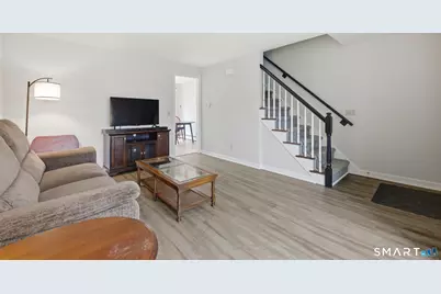 36 Grove Street #E, Manchester, CT 06042 - Photo 5