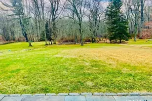 608 Stillson Rd, Fairfield, CT 06824 - Photo 15