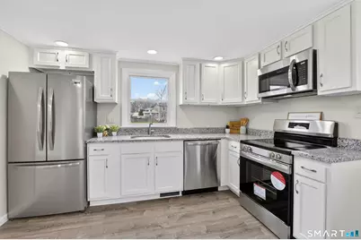 61 Terrace Avenue, East Lyme, CT 06357 - Photo 5