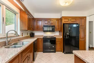 29 Crooked Trail Ext, Woodstock Valley, CT 06281 - Photo 13