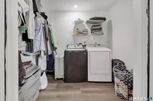 57 Forest Lawn Ave, Stamford, CT 06905 - Photo 15