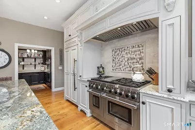 114 North Racebrook Road, Woodbridge, CT 06525 - Photo 7