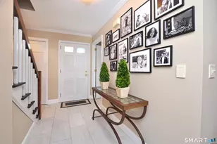 104 Tunxis Village, Farmington, CT 06032 - Photo 3