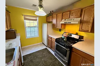 143 Spyglass Court #143, Torrington, CT 06790 - Photo 5