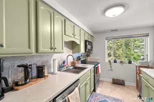 71 Clubhouse Dr, Cromwell, CT 06416 - Photo 15