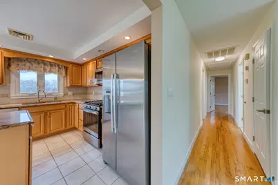 30 Wendy Lane, New Britain, CT 06053 - Photo 17