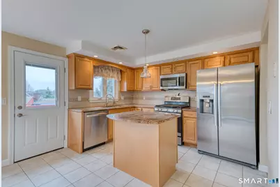 30 Wendy Lane, New Britain, CT 06053 - Photo 11