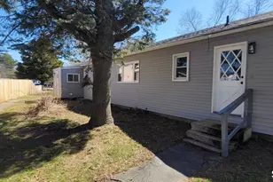 11 Vergennes Ct, Groton, CT 06340 - Photo 5