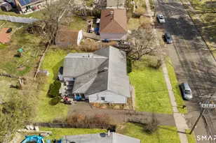 472 Anton St, Bridgeport, CT 06606 - Photo 3