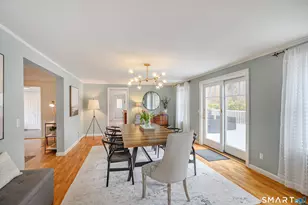 4 Marshall Ln, Weston, CT 06883 - Photo 9