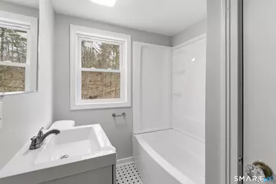 217 East Waterbury Road, Naugatuck, CT 06770 - Photo 31